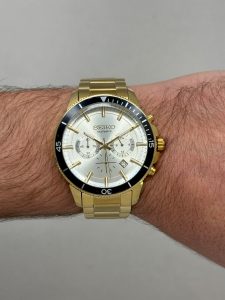ساعت مچی مردانه سیکو مدل 3123G رنگ طلایی و سیلور روی مچ